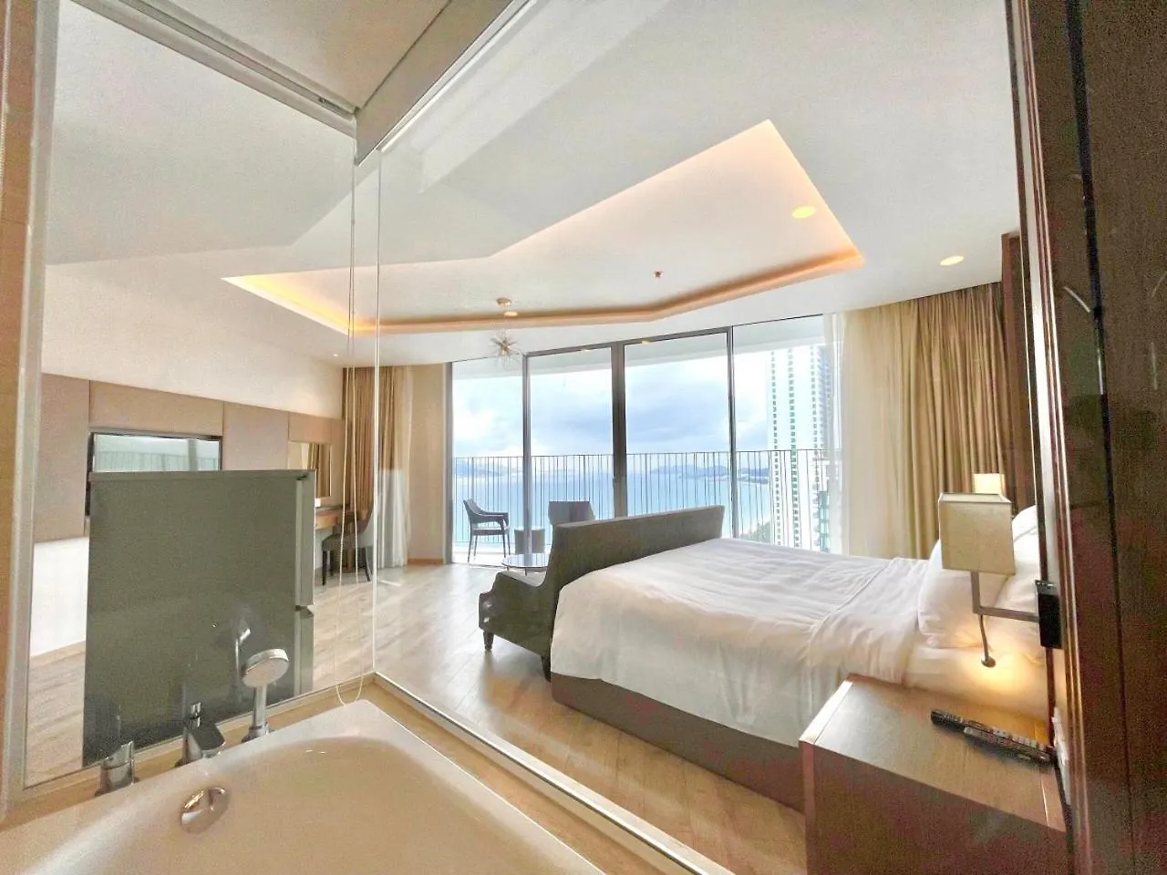 Appartamento Panorama Nha Trang With Free Gym And Pool